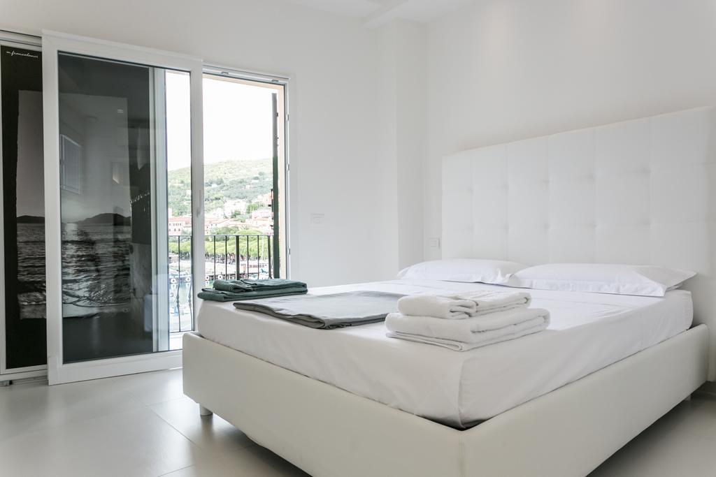 Al Molo Sea View Rooms Lerici Zewnętrze zdjęcie