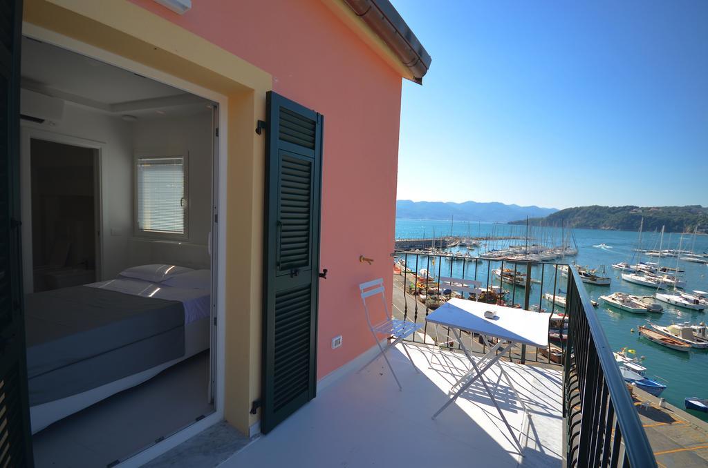Al Molo Sea View Rooms Lerici Zewnętrze zdjęcie